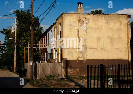 Chicago, Illinois, Stati Uniti. Case in un quartiere umile situato a ovest del centro della città. Foto Stock