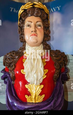 Inghilterra, Hampshire, Portsmouth, Portsmouth Historic Dockyard, il Royal Navy National Museum, la figura di HMS Illustrious Foto Stock