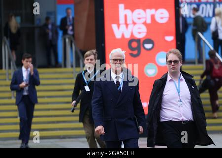 MANCHESTER, REGNO UNITO. 4 OTTOBRE Desmond Swayne MP il giorno due della Conferenza del partito conservatore a Manchester Central, Manchester lunedì 4 ottobre 2021. (Credit: MI News) Foto Stock