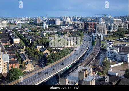 vista aerea della zona di silvertown, docklands, londra orientale, inghilterra Foto Stock