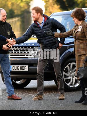 Prince Harry arriva per una visita al Centro di recupero delle ferite nascoste Aiuto per gli Eroi a Tedworth House a Tidworth, Wiltshire il 23 gennaio 2017. Foto Stock