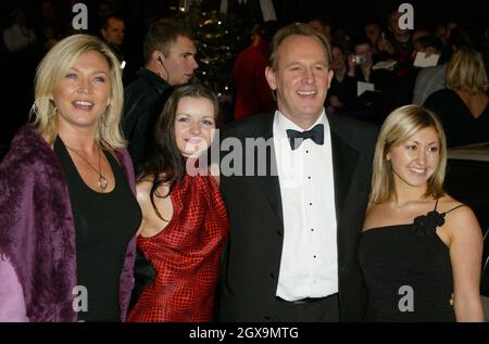 Amanda Redman, Sarah Smart, Peter Davidson e Sarah Churm ai British Comedy Awards tenuti presso i London Television Studios. Foto Stock