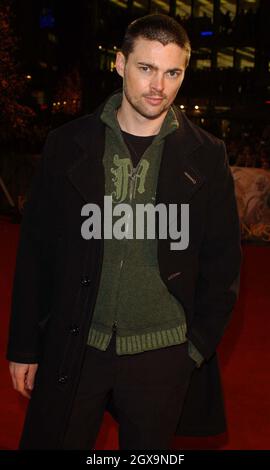 Karl Urban alla Premiere europea di 'Signore degli anelli - il ritorno del re' al Sony Centre, Potsdamer Platz, Berlino. Foto Stock