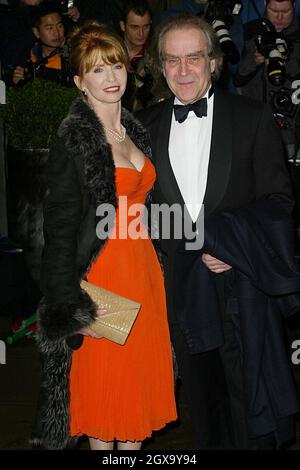 Jane Asher e suo marito al Savoy Hotel di Londra in occasione degli Standard Film Awards serali Foto Stock