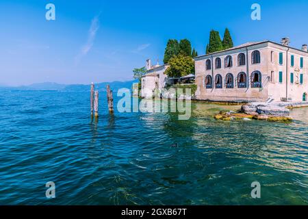 Punta San Vigilio, incanto sul Lago di Garda Foto Stock