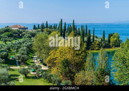 Punta San Vigilio, incanto sul Lago di Garda Foto Stock