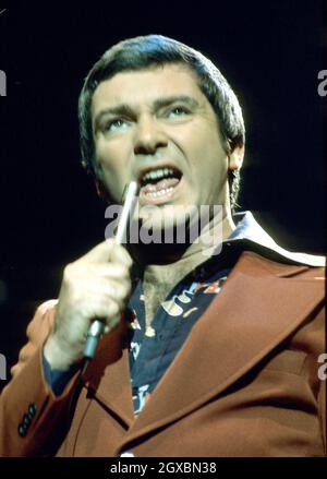 Gene Pitney in concerto a Londra intorno al 1976. Foto Stock