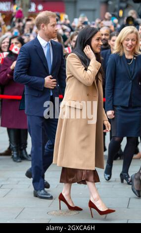 La duchessa del Sussex che indossa un cammello Reiss, e il Duca del Sussex visitano la Canada House a Londra il 07 gennaio 2020. Foto Stock