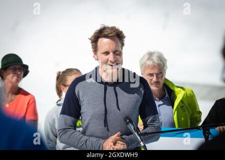 Zugspitze, Germania. 2 settembre 2021. Im Bild: Ludwig Hartmann, Fraktionsvorsitzender Bündnis 90/Die Grünen im bay. Landtag. Vorstellung vom Forderungspapier zum Klimaschutz in Bayern des Bund Naturschutz, LBV, Grüne ÖDP und SPD am 02.09.2021 (Photo by Alexander Pohl/Sipa USA) Credit: Sipa USA/Alamy Live News Foto Stock