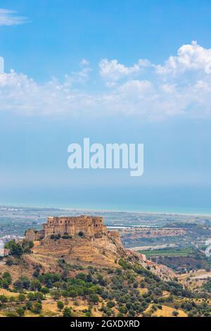 Castello di Rocca Imperiale in provincia di Cosenza, Calabria, Italia Foto Stock