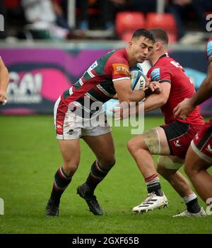 2.10.2021 Leicester, Inghilterra. Unione di Rugby. Dan Kelly fa una pausa per Tigersdurante la partita di Gallagher del round 3 giocata tra Leicester Tigers e Saracens al Mattioli Woods Welford Road Stadium di Leicester. © Phil Hutchinson/Alamy Live News Foto Stock