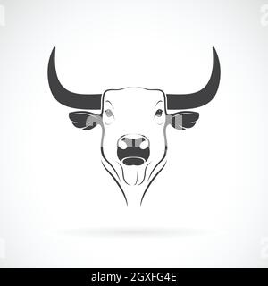 Vettore di un disegno di testa di bue su sfondo bianco. Animali selvatici. Logo Bull o icona. Illustrazione vettoriale a livelli facilmente modificabile. Illustrazione Vettoriale