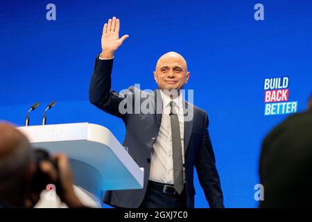 Manchester, Regno Unito. 5 ottobre 2021. Il Segretario della Sanità del Regno Unito Sajid Javid tiene il suo discorso annuale. La Conferenza del partito conservatore si svolge a Manchester Central. Credit: Benjamin Wareing/ Alamy Live News Javid dà il suo discorso annuale conferenza. La Conferenza del partito conservatore si svolge a Manchester Central. Credit: Benjamin Wareing/ Alamy Live News Foto Stock