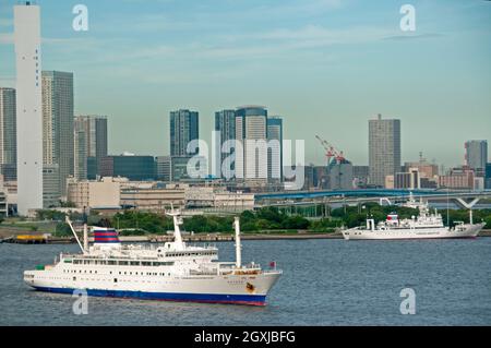 Navi a Tokyo Bay City, Tokyo, Giappone Foto Stock