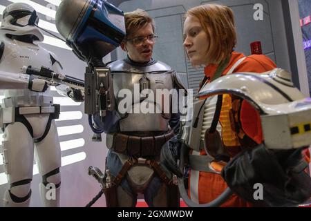 Mosca, Russia. 4 ottobre 2019 i fan del film di Star Wars al Comic-con Russia 2019 e le mostre di computer e video giochi Igromir 2019 al Crocus Expo International Exhibition Centre nella regione di Mosca, in Russia Foto Stock