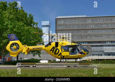 Elicottero ADAC Christoph 31, Benjamin Franklin Hospital, Hindenburgdamm, Steglitz, Berlino, Germania Foto Stock