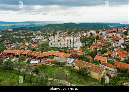 Vista sulla città di Kruje, Albania Foto Stock