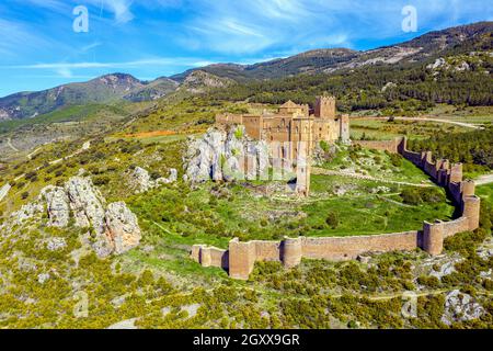 Castello di Loarre è un castello romanico e Abbazia situato nella regione autonoma Aragona della Spagna. E' il castello più antico della Spagna Foto Stock