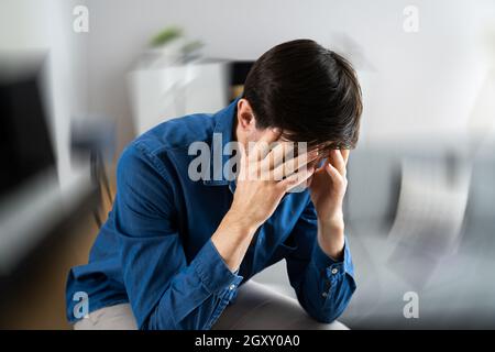 Vertigini BPPV disordini vestibolari. Neurite dell'equilibrio della testa Foto Stock