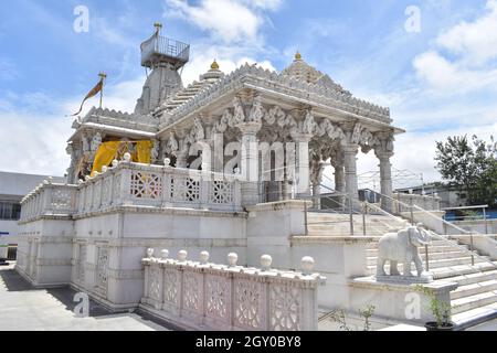 Facciata, Shree Ashapura Mataji tempio a Pune, uno dei templi più importanti a Kondhwa Khurd, Maharashtra Foto Stock