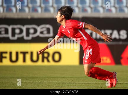 ESTORIL, PORTOGALLO - OTTOBRE 03: Kanya Fujimoto del Gil Vicente FC in azione, durante la partita Liga Portugal Bwin tra GD Estoril Praia e Gil Vicente FC all'Estadio Antonio Coimbra da Mota il 3 Ottobre 2021 ad Estoril, Portogallo.(Foto di MB Media) Foto Stock