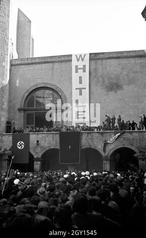 Der Reichsleiter der NSDAP und Leiter der Deutschen Arbeitsfront, Robert Ley, bei einem Besuch in Italien, 1938. Nazi Reichsleiter e leader della Deutsche Arbeitsfront, Robert Ley, in visita in Italia, 1938 Foto Stock