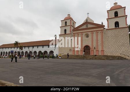 Old Mission Santa Barbara costruita nel 1786, California, USA Foto Stock