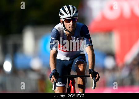 Torino, Italia. 06 ottobre 2021. Bauke Mollema del Team Trek - Segafredo durante la 102a Milano-Torino una gara ciclistica semi-classica di una giornata da Magenta (Milano) a Torino. Credit: Nicolò campo/Alamy Live News Foto Stock