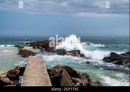 Splendida vista su Snapper Rocks, Coolangatta, Queensland, Australia Foto Stock