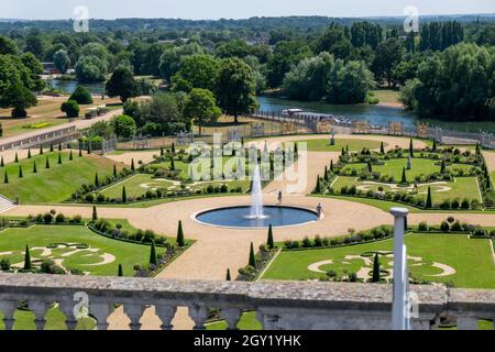 Hampton Court garden Foto Stock