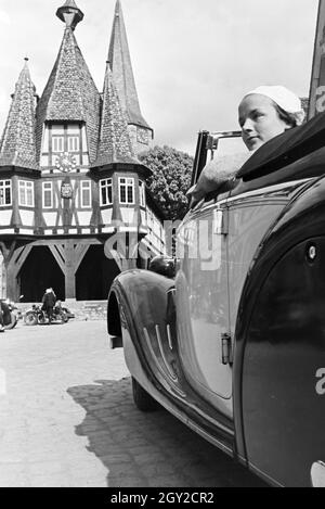 Ein Ausflug nach Michelstadt, Deutsches Reich 1930er Jahre. Una escursione a Michelstadt, Germania 1930s. Foto Stock