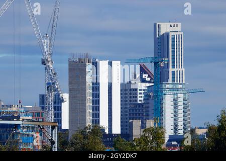 Edifici del quartiere Arena nel centro di Leeds, che sono appartamenti per studenti. Altus House è l'edificio più alto di Leeds e Yorkshire Foto Stock