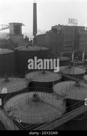 Blick auf die Shell AG DI AMBURGO, Deutschland 1930er Jahre. Vista della Deutsche Shell AG a Amburgo, Germania 1930s. Foto Stock