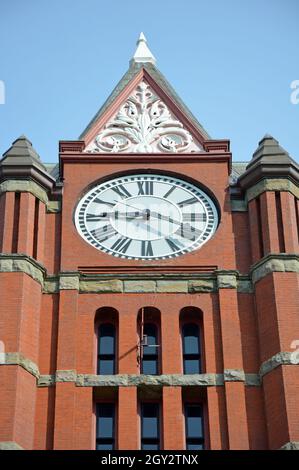 Torre dell'orologio sul tribunale della contea di Jefferson a Port Townsend, Washington USA Foto Stock