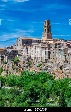 Antico borgo di Pitigliano nei pressi di Grosseto, noto anche come piccola Gerusalemme Foto Stock