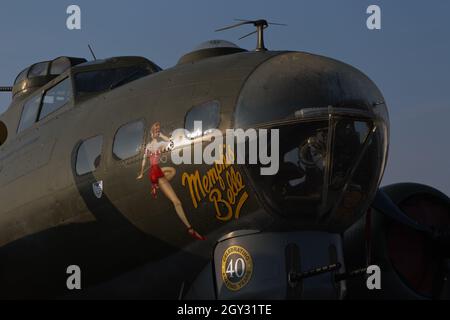 USAAC Boeing B17G Flying Fortress Bomber al Flying Legends Duxford Airshow Foto Stock