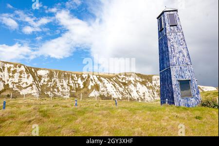 Samphire Hoe è un parco di campagna situato a 2 miglia a ovest di dover in Kent nel sud-est dell'Inghilterra. Il parco è stato creato utilizzando 4.9 milioni di metri cubi di Foto Stock