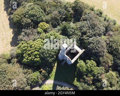 Vecchie rovine minerarie sul sentiero bissoe tra united Downs e Unity Woods cornwall uk Foto Stock