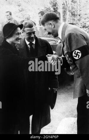 Adolf Hitler riceve la Duchessa e il Duca di Windsor a Obersalzberg. [traduzione automatizzata] Foto Stock