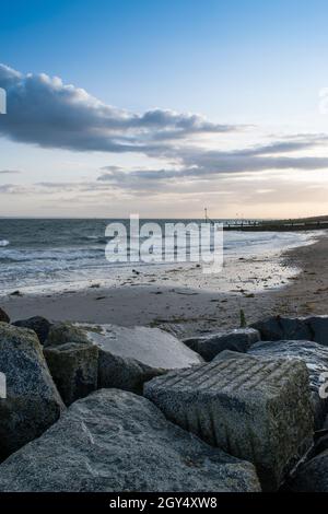 Sera. Sandy Point, Hayling Island, Hampshire, Regno Unito Foto Stock