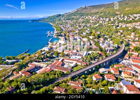 Veduta aerea della costa di Trieste, regione Friuli Venezia Giulia d'Italia Foto Stock