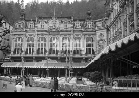 Unterwegs a Karlsbad, hier Cafe Pupp, 1930 Jahre. Cafe Pupp a Karlsbad, 1930. Foto Stock