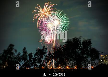 Setagaya-ku, esposizione fuochi d'artificio sul fiume Tama (2019). Luogo di tiro: Città di Kawasaki, Prefettura di Kanagawa Foto Stock