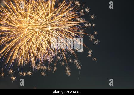 Esposizione di fuochi d'artificio Kawaguchi (2019). Luogo di tiro: Area metropolitana di Tokyo Foto Stock