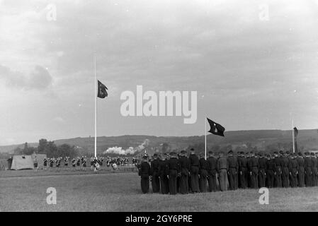 Schüler und der Ausbilder Napola Naumburg bei einem Sportwettkampf, Deutsches Reich 1941. Scolari e maestri della NaPolA Naumburg in una competizione sportiva, Germania 1941. Foto Stock