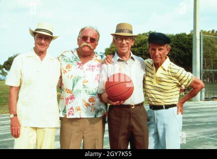 Cocoon: Il ritorno anno : 1988 USA Direttore: Daniel Petrie Don Ameche, Wilford Brimley, Jack Gilford, Hume Cronyn, Foto Stock