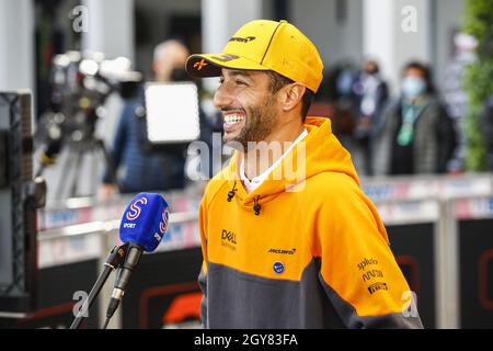 Tuzla, Turchia. 7 ottobre 2021: RICCIARDO Daniel (aus), McLaren MCL35M, ritratto durante la Formula 1 Rolex Turkish Grand Prix 2021, 16° round del FIA Formula uno World Championship 2021 dall'8 al 10 ottobre 2021 sul Parco di Istanbul, a Tuzla, Turchia - Foto: Xavi Bonilla/DPPI/LiveMedia Foto Stock