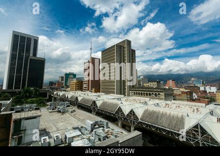 Medellin, Antioquia. Colombia - 06 ottobre 2021. Medellín è la capitale della provincia montagnosa di Antioquia in Colombia. Foto Stock