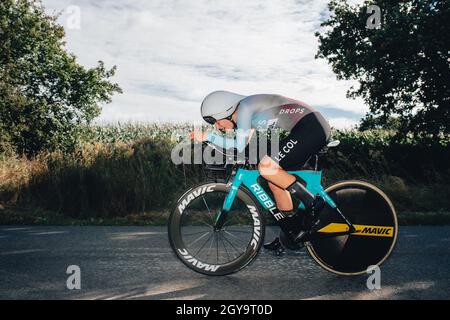 Atherstone, Regno Unito. 6 ottobre 2021 Tour in bicicletta delle donne, fase 3. Time Trial individuale; da Atherstone ad Atherstone. Aprile Tacey. Credit: Action Plus Sports Images/Alamy Live News Foto Stock