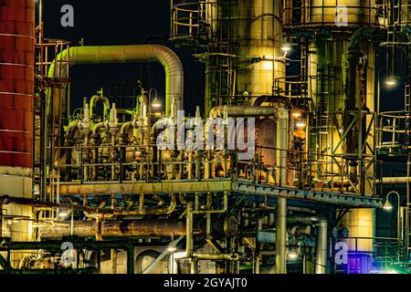 Vista notturna della fabbrica della zona industriale di Kawasaki Keihin. Luogo di tiro: Città di Kawasaki, Prefettura di Kanagawa Foto Stock